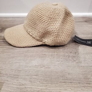NEW INC Cream Knit Baseball Cap
